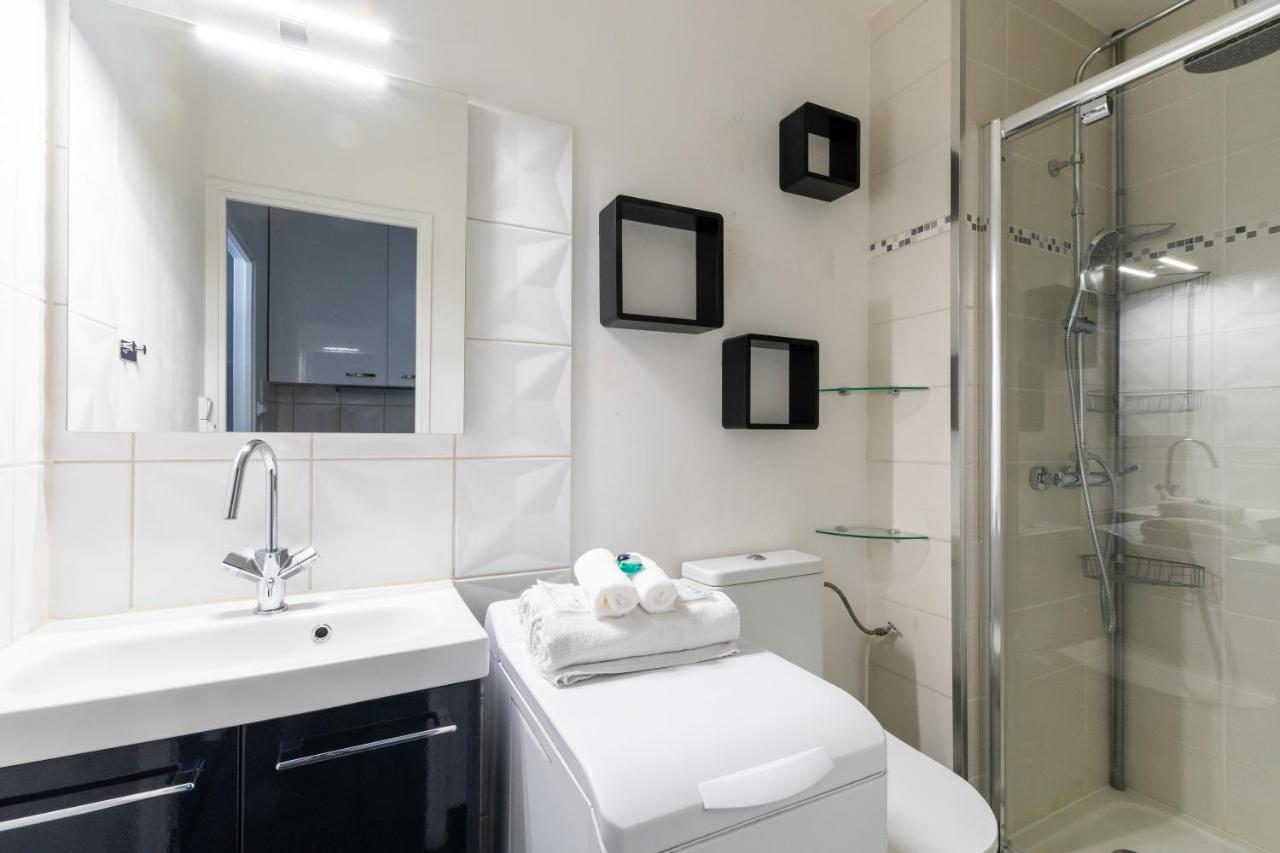 라그랑모트 Studio Le Cocoon Spacieux Confortable Parking Prive Wifi 아파트 외부 사진